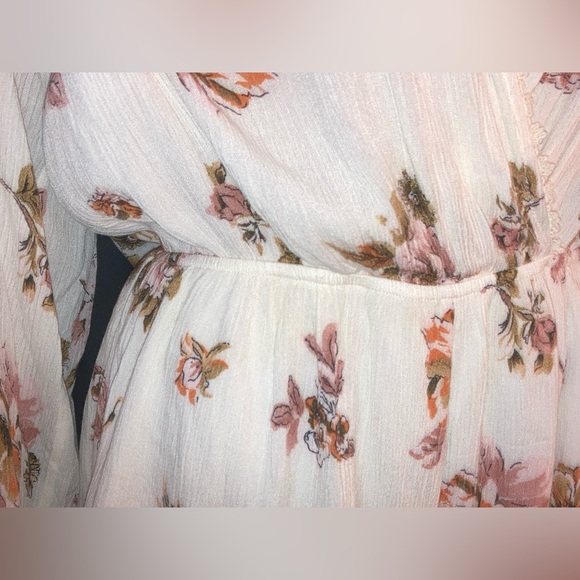 Women’s Coverup Audrey 3+1 Romper. Lined on bottom. Size M-L. Cream with flowers - Picture 10 of 11